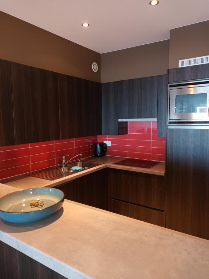 Appartement Borealis บลังเคนเบอร์เก ภายนอก รูปภาพ